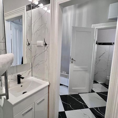 Central Dainty - Boutique Apartment In Zagreb City Centre Luaran gambar