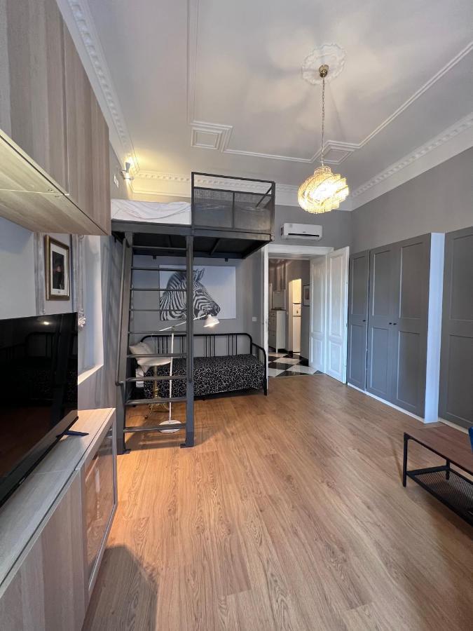 Central Dainty - Boutique Apartment In Zagreb City Centre Luaran gambar