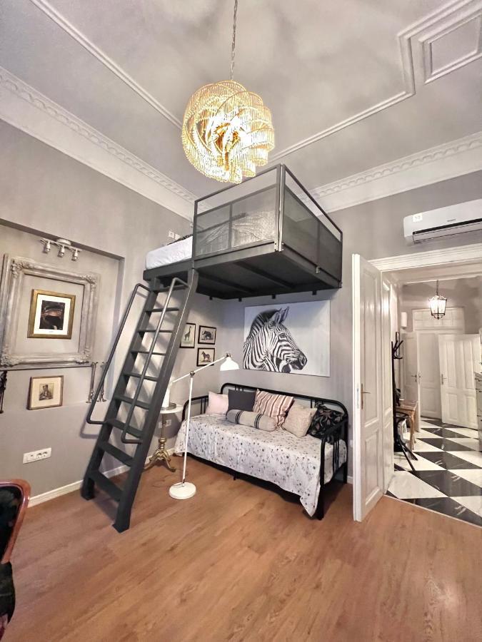 Central Dainty - Boutique Apartment In Zagreb City Centre Luaran gambar