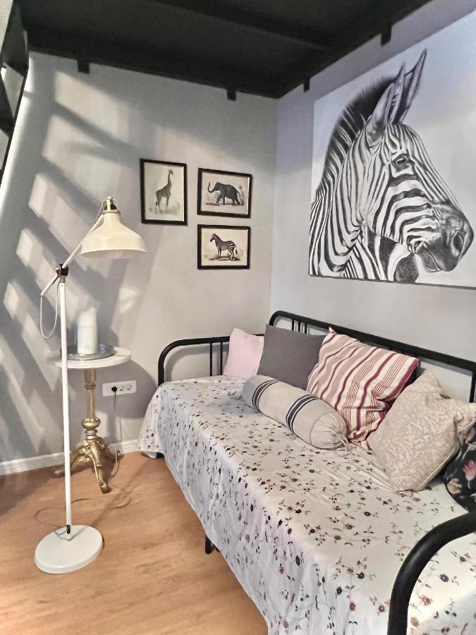 Central Dainty - Boutique Apartment In Zagreb City Centre Luaran gambar