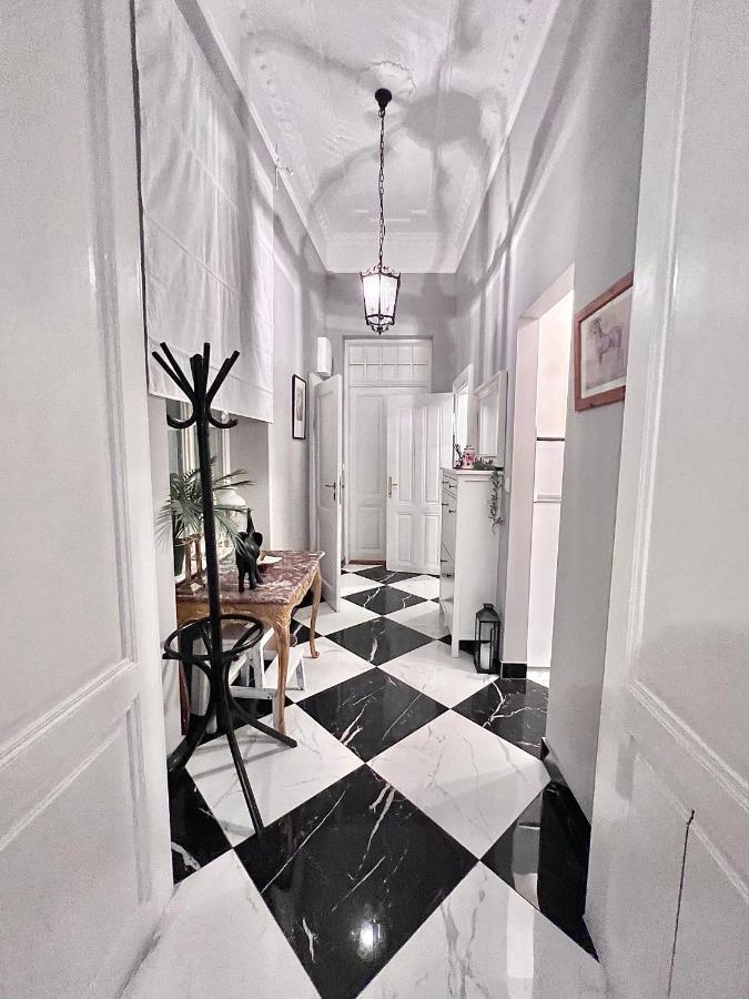 Central Dainty - Boutique Apartment In Zagreb City Centre Luaran gambar