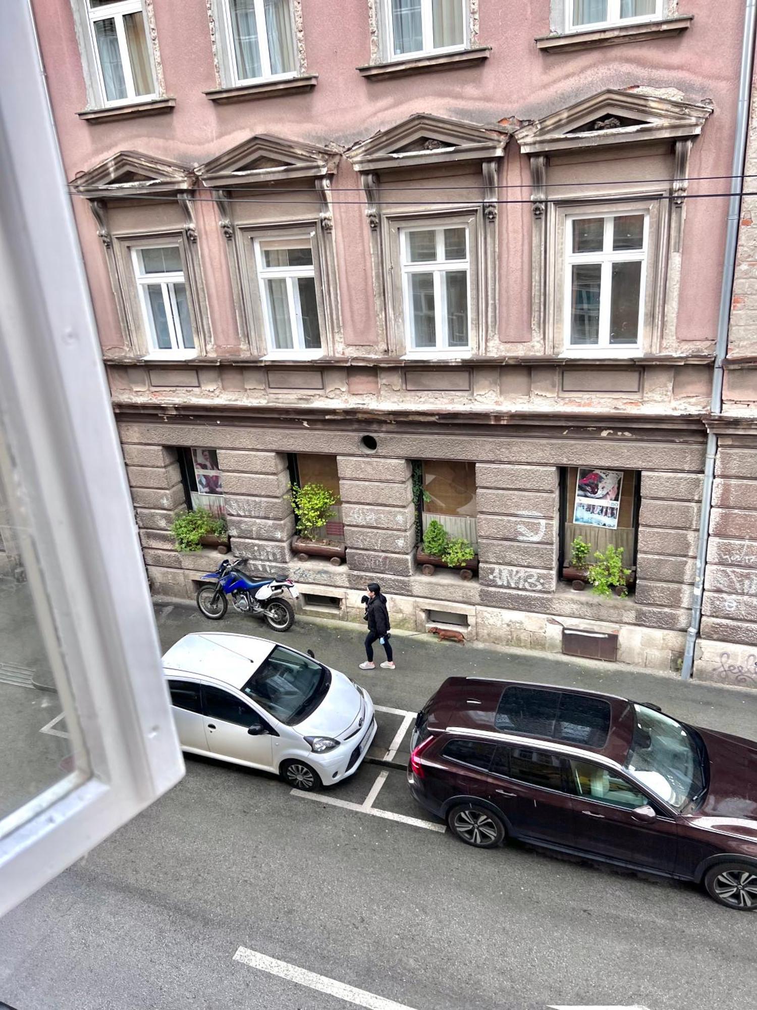 Central Dainty - Boutique Apartment In Zagreb City Centre Luaran gambar